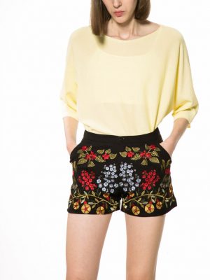 V9D1694 1 300x400 Spring/Summer 2019