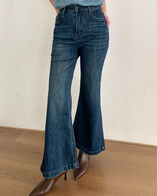 MELANI FLARED JEANS